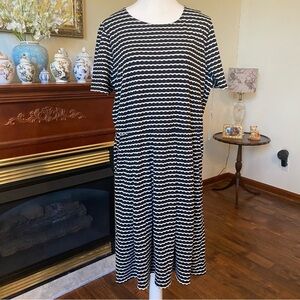 Draper James Black & White Wavy Stripe Knit Midi Dress Women’s XXL • NWT